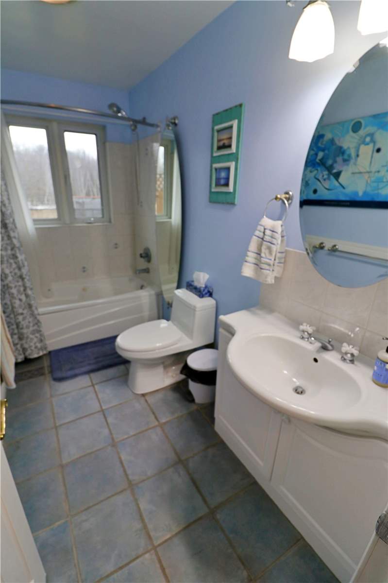 79 Simcoe Rd