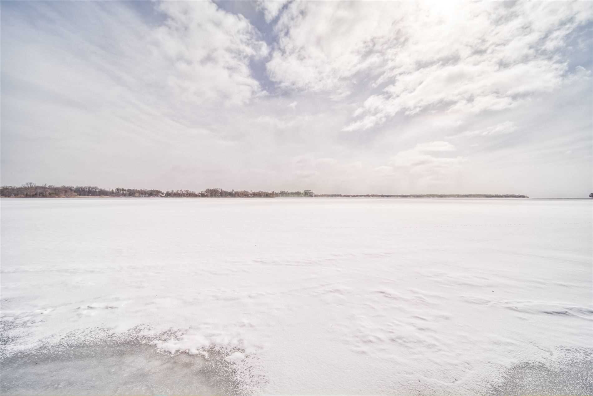 363 Macisaac Dr
