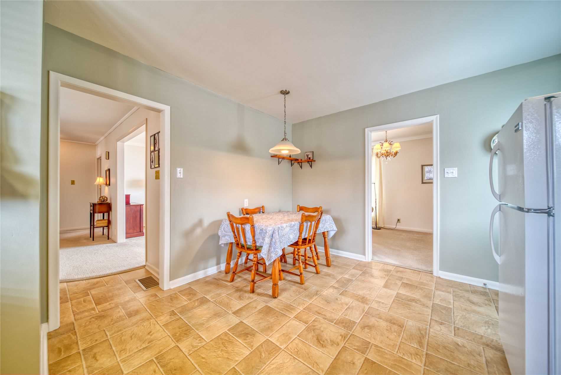 363 Macisaac Dr