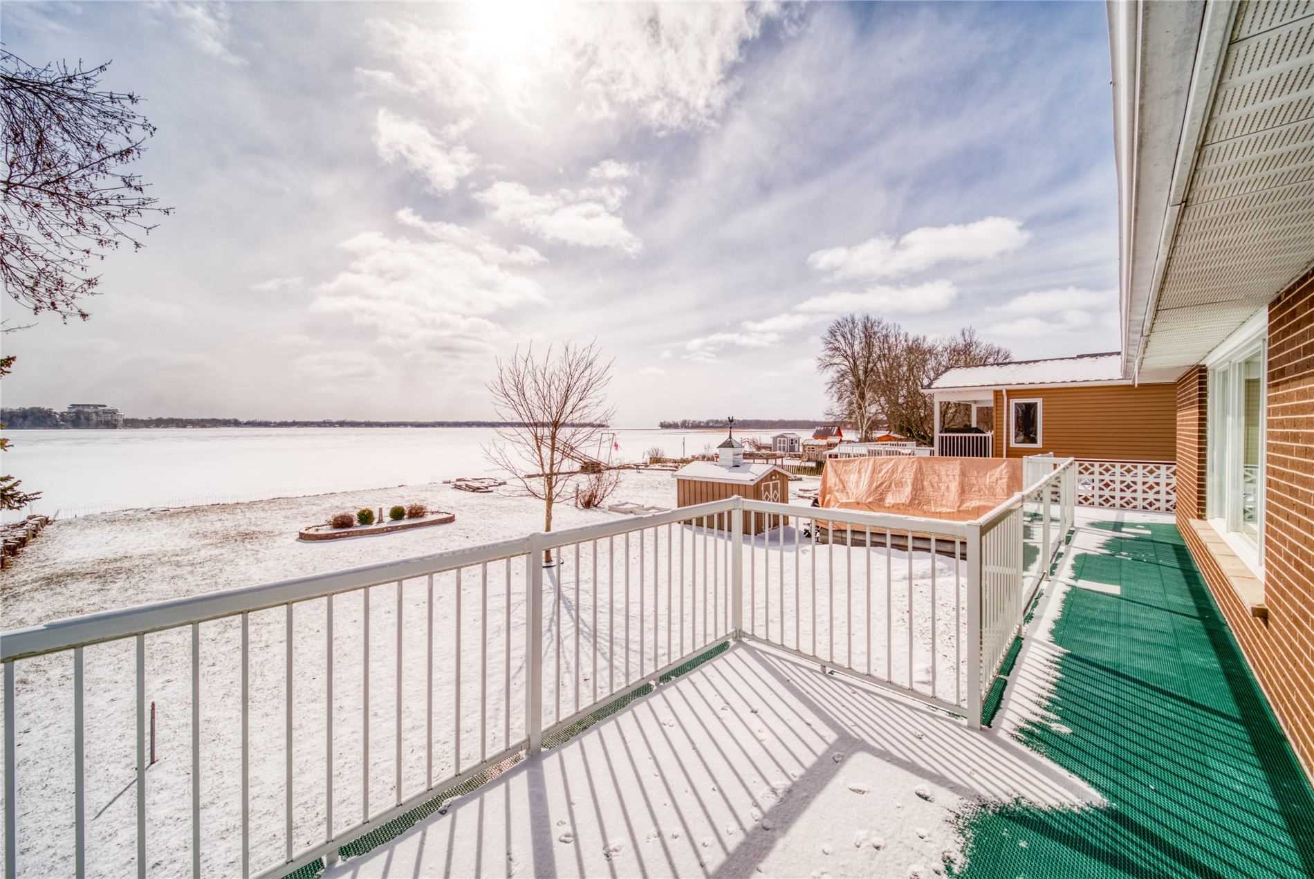 363 Macisaac Dr