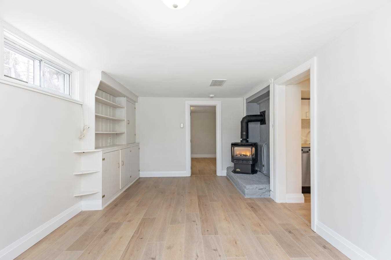 152 Owen St, #Unit 3