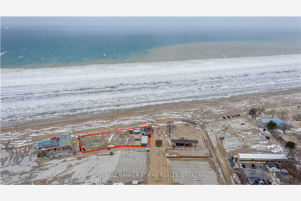 10 Main St, Wasaga Beach