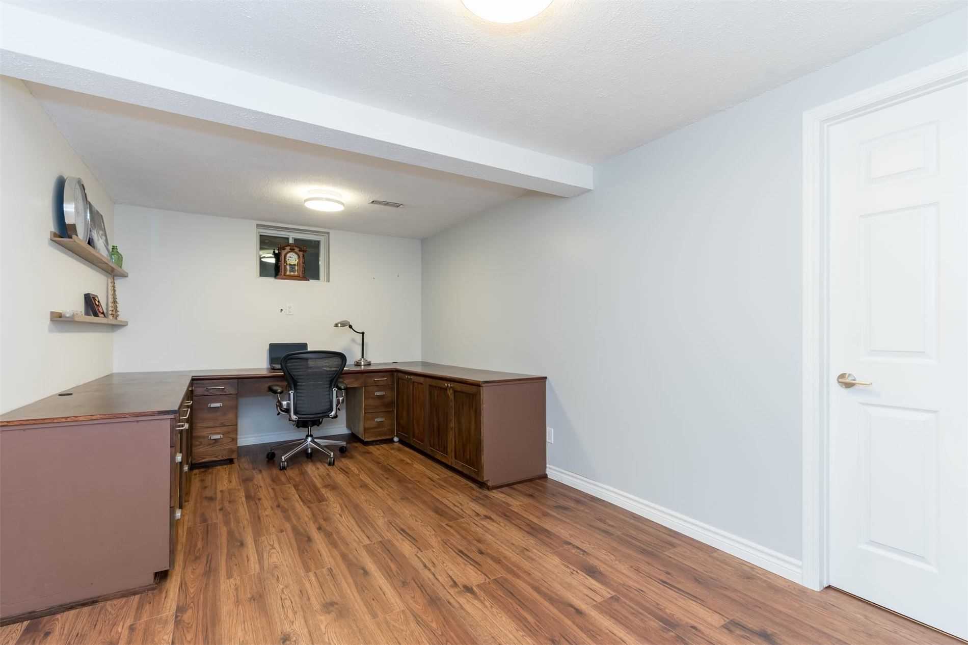 48 Laurentian Lane