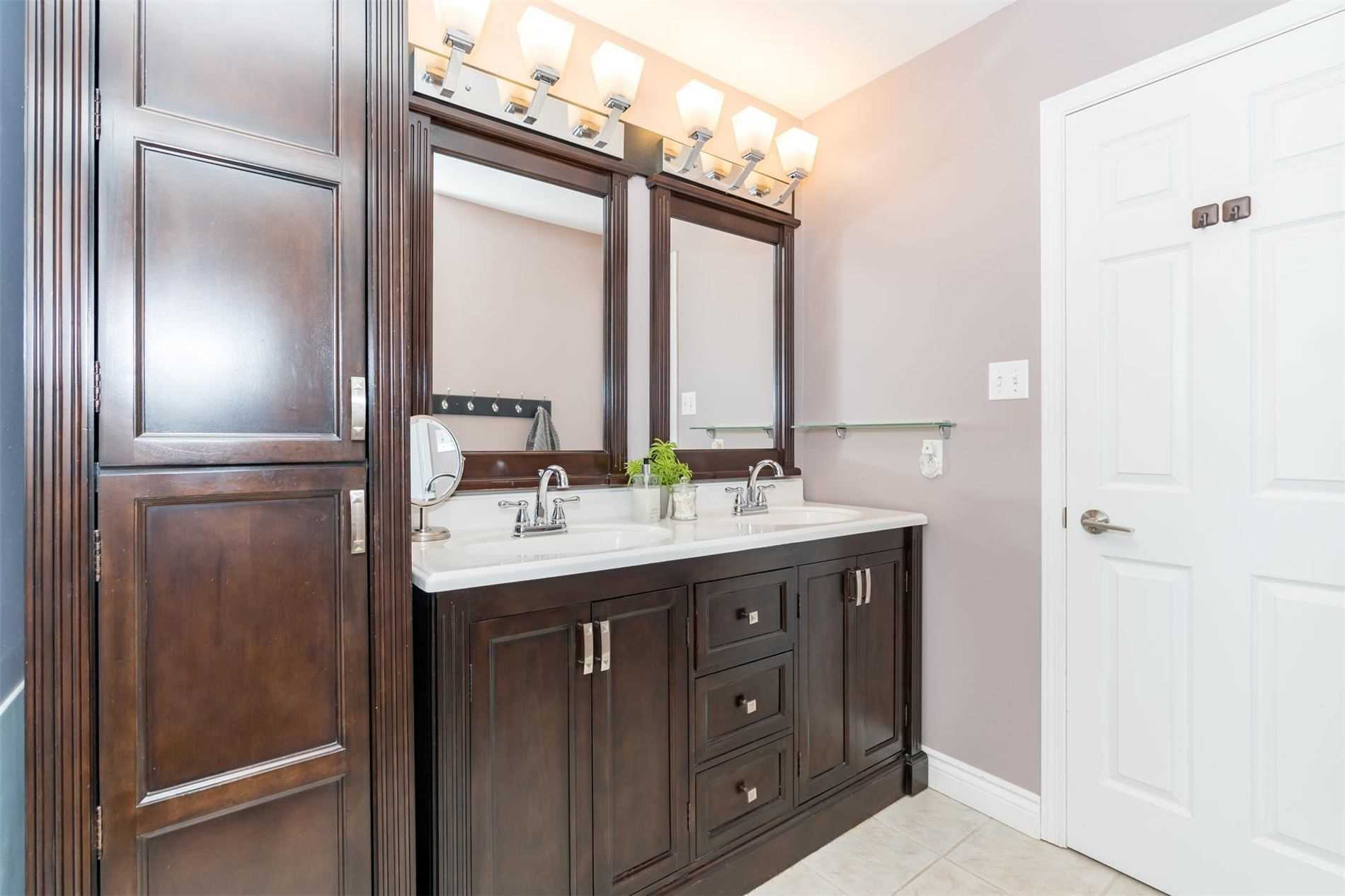 48 Laurentian Lane