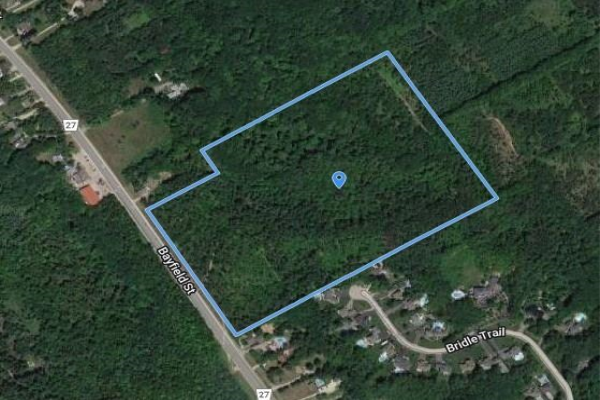 11593 27 County Rd, Springwater