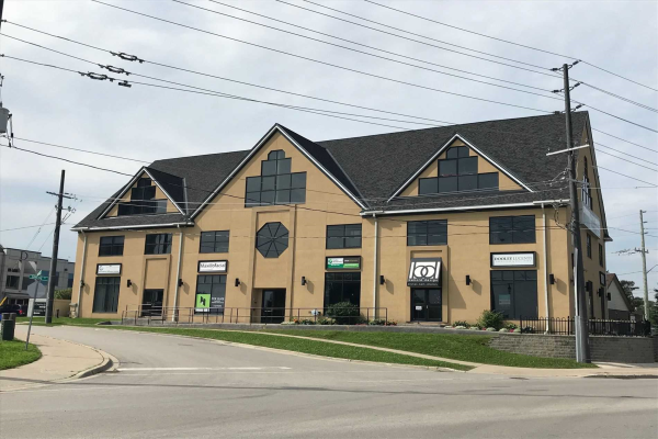 4 Checkley St, Barrie