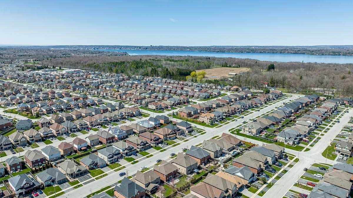 132 Empire Dr