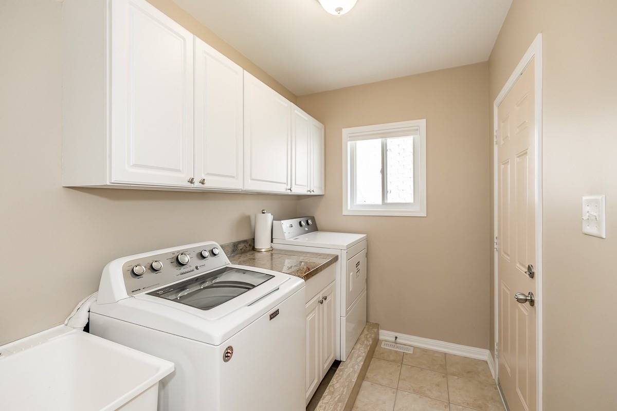 132 Empire Dr