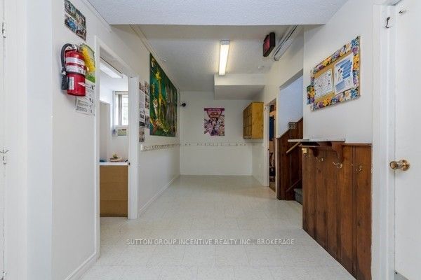 Listing S5618172 - Large Photo # 16