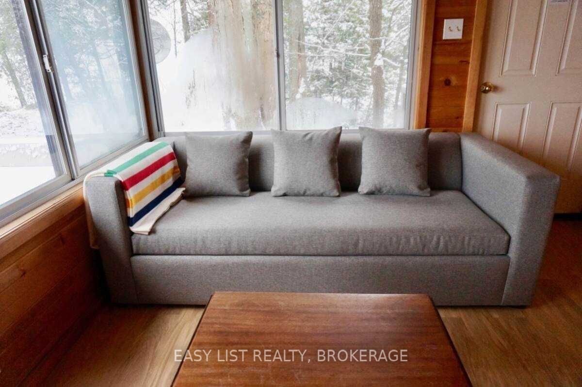 Listing S5618459 - Large Photo # 8
