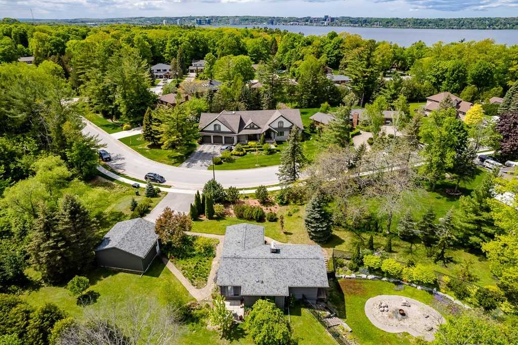 68 Royal Oak Dr