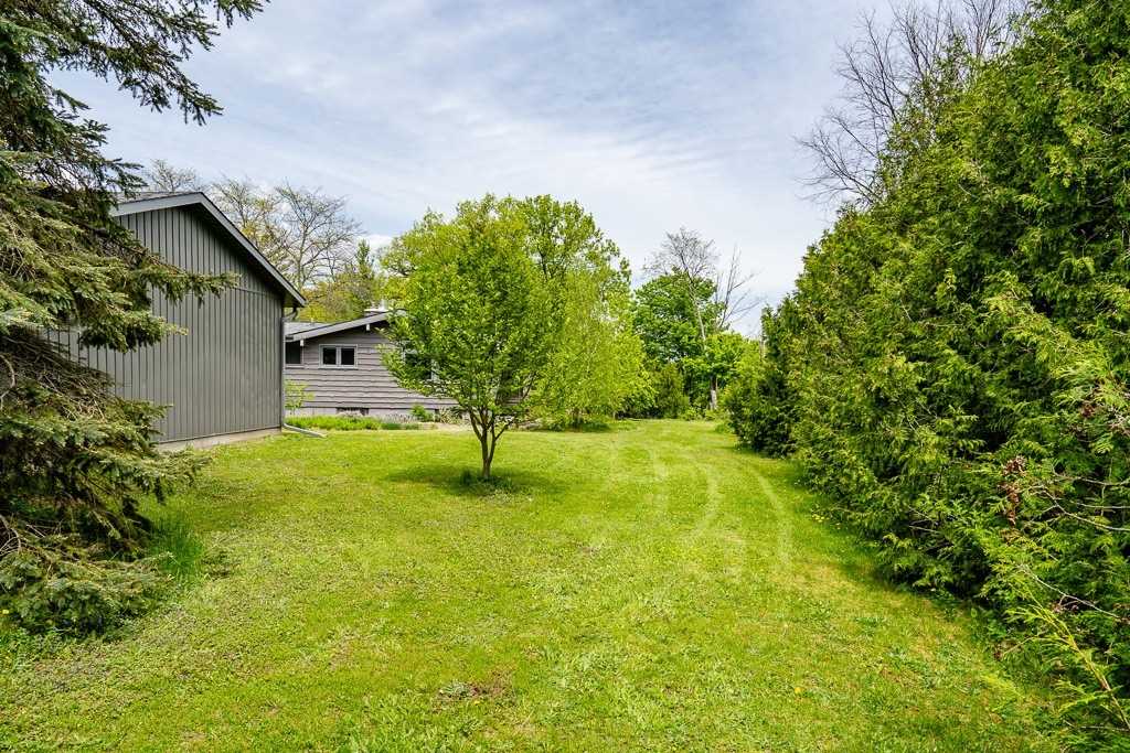 68 Royal Oak Dr