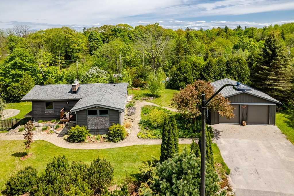 68 Royal Oak Dr