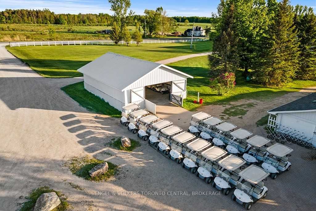Listing S5646617 - Large Photo # 28