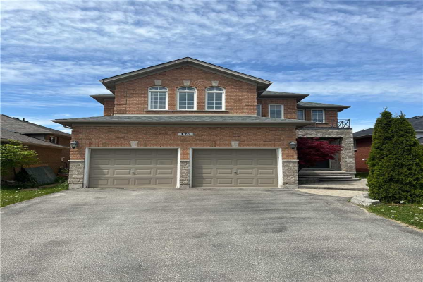 126 Sovereigns Gate, Barrie