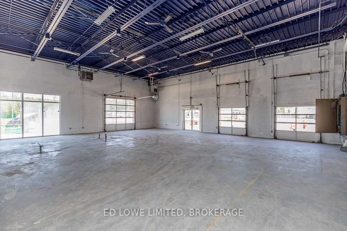 Listing S5675819 - Large Photo # 12