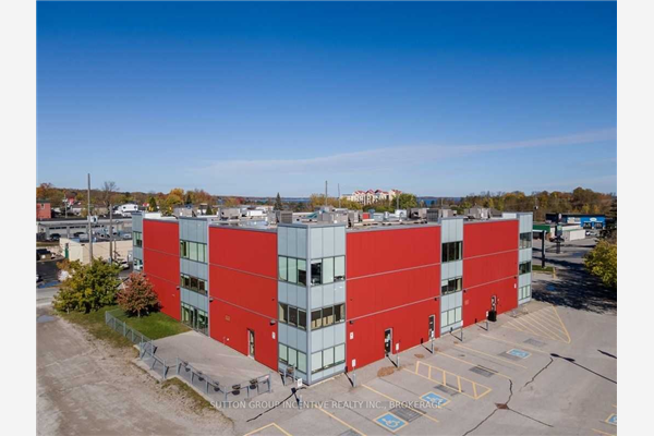 169 Front St S, Orillia