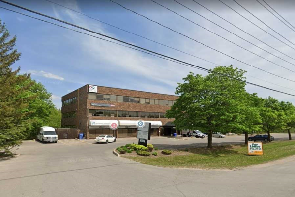 231 Bayview Dr, Barrie