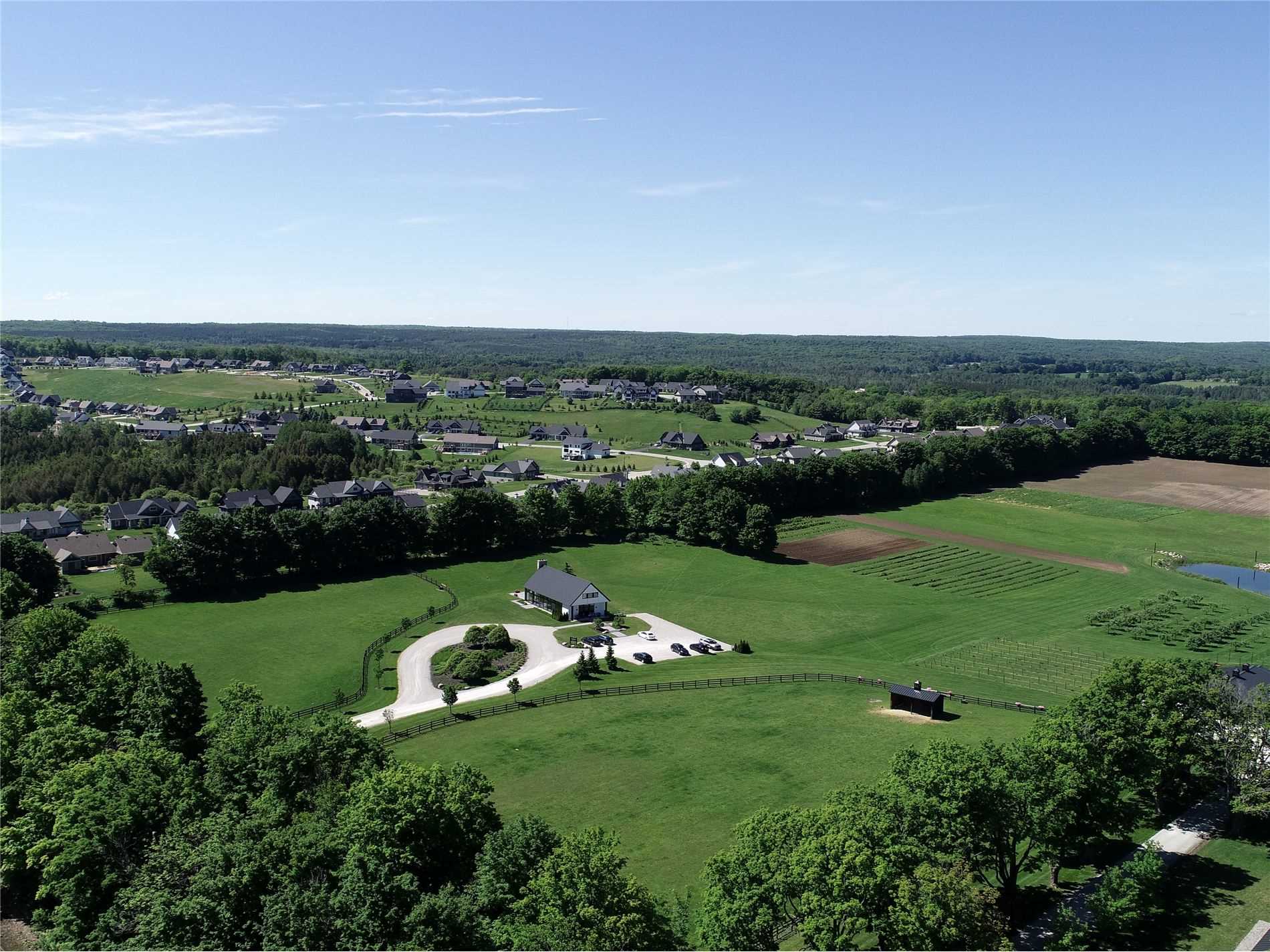 Listing S5702741 - Large Photo # 12