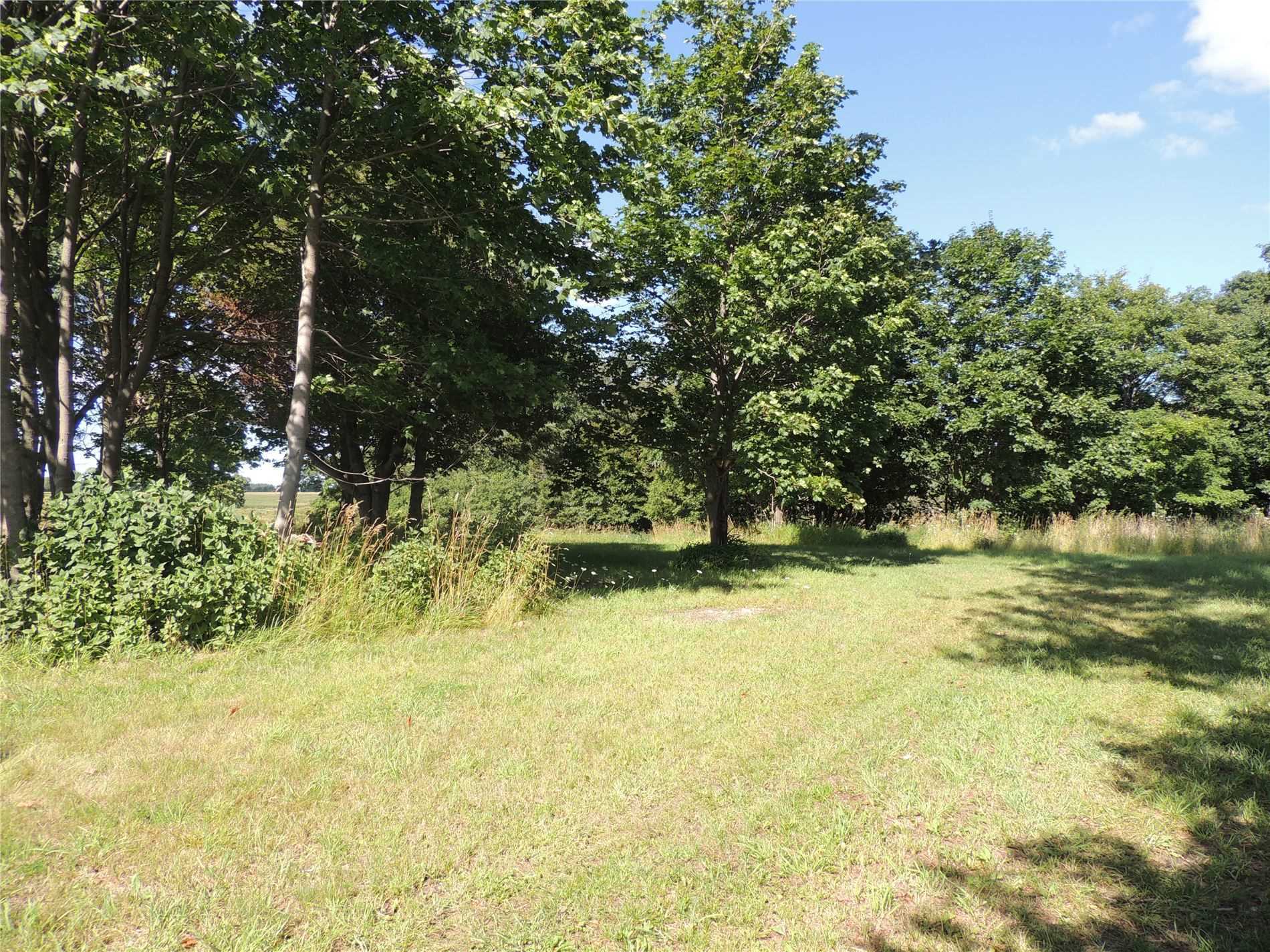 Listing S5733808 - Large Photo # 1