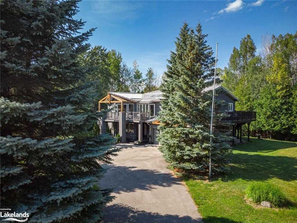 20 Forest Dr