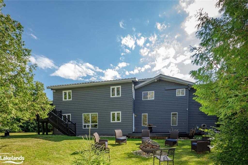 20 Forest Dr