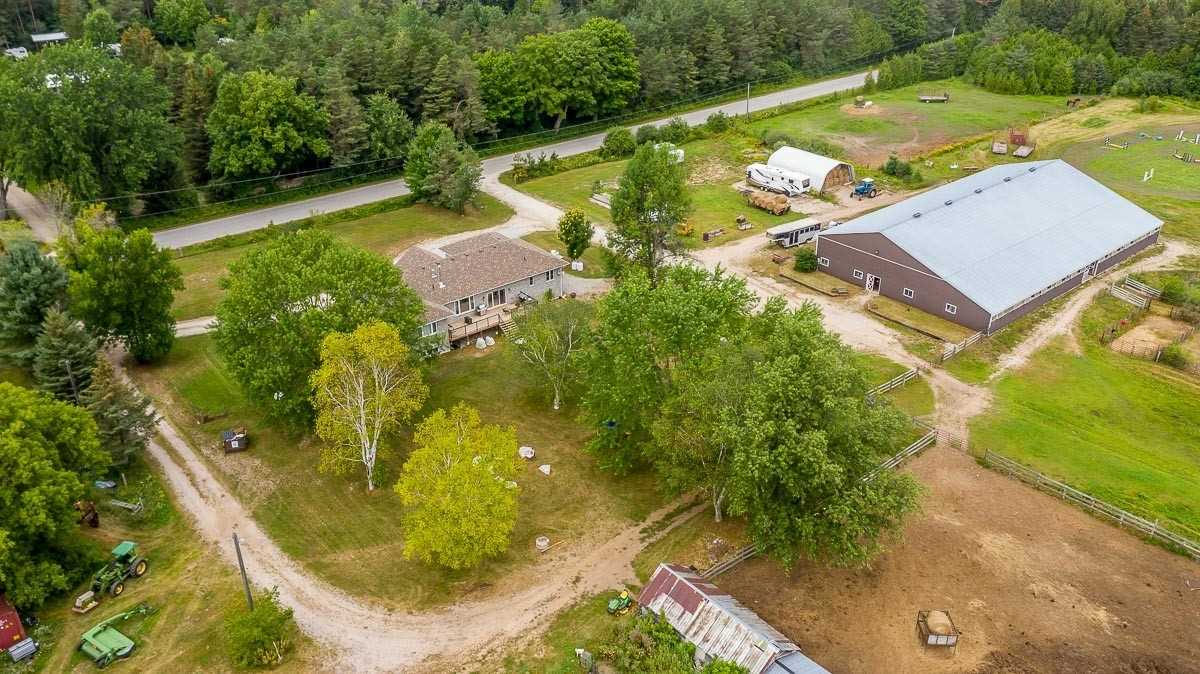 Listing S5736991 - Large Photo # 40