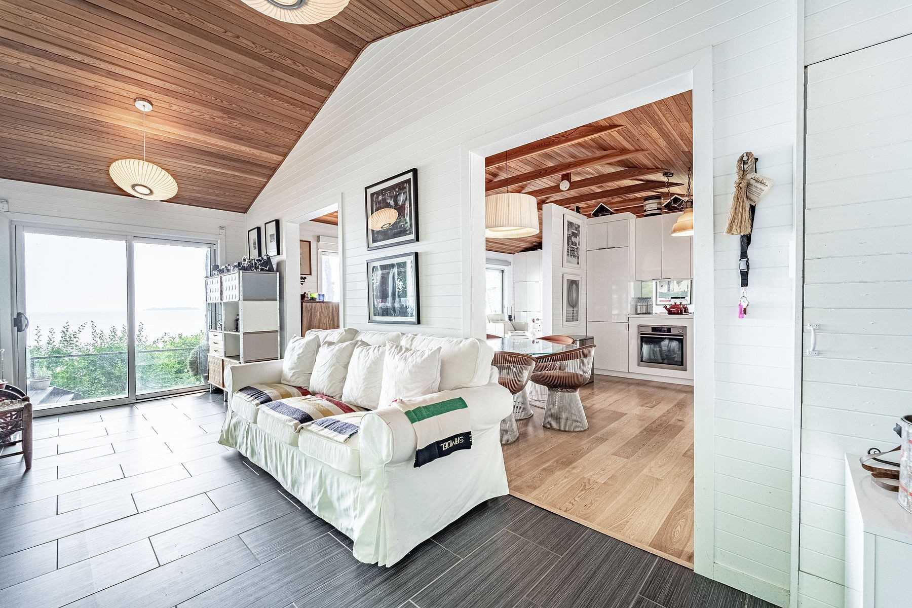 45 Ivy Lane