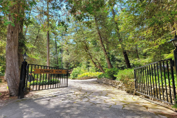 224 Kirby Lane, Wasaga Beach