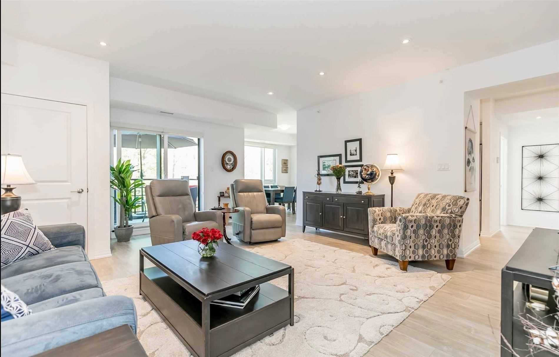 304 Essa Rd, #614