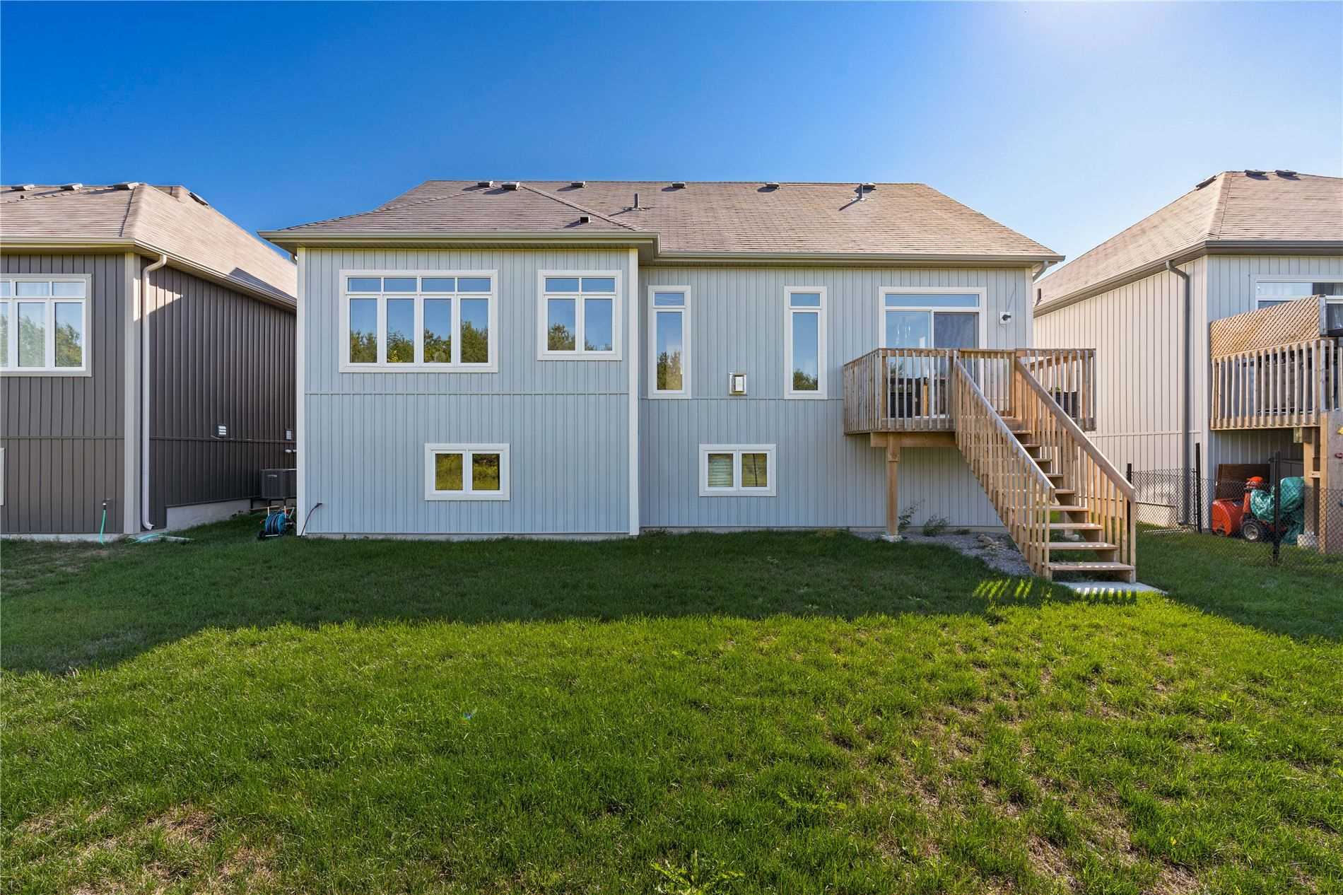 227 Roy Dr