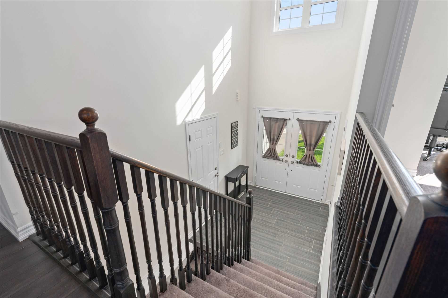 227 Roy Dr