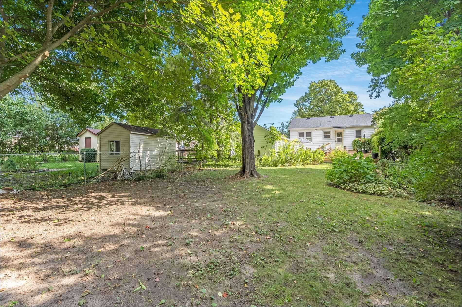 88 Eugenia St