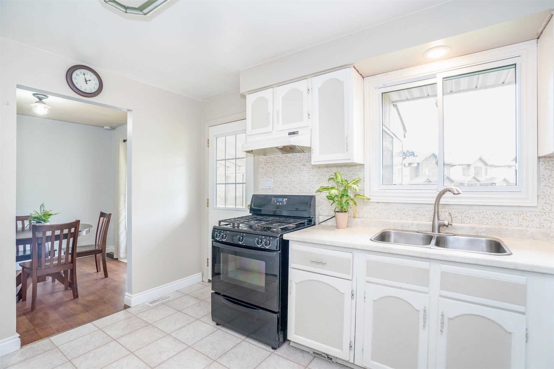 14 Eleanor Rd