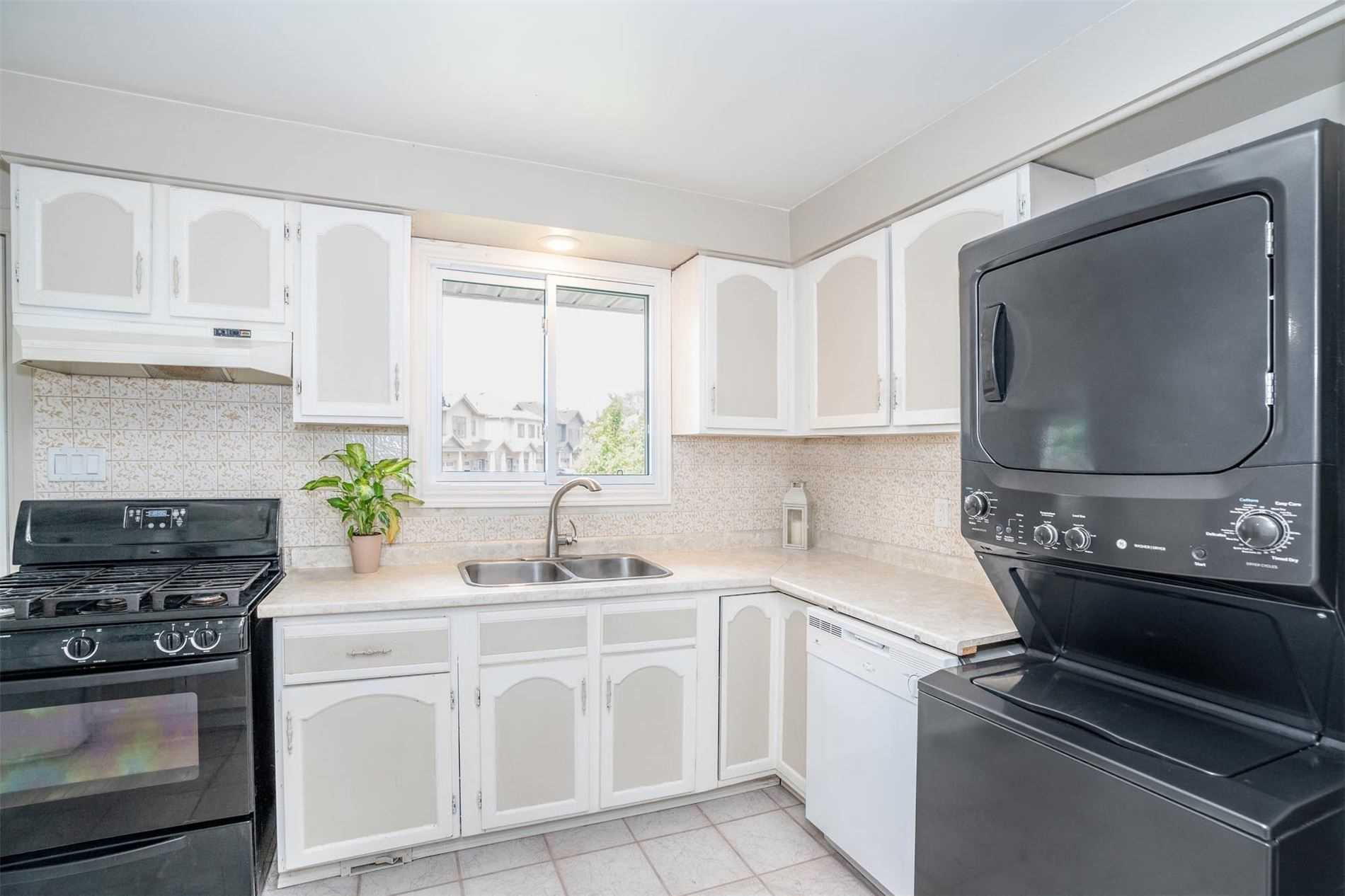 14 Eleanor Rd