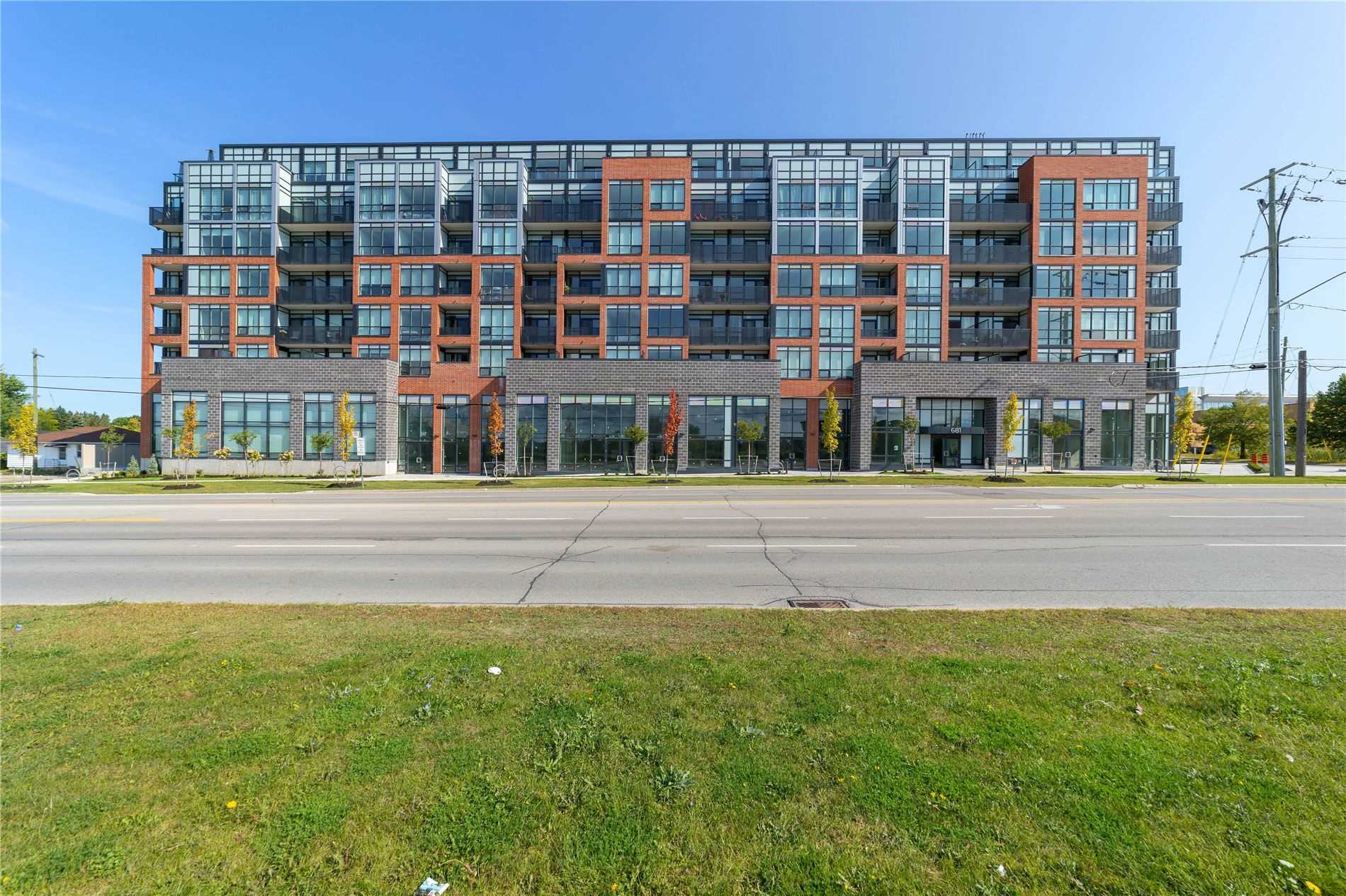 681 Yonge St, #512