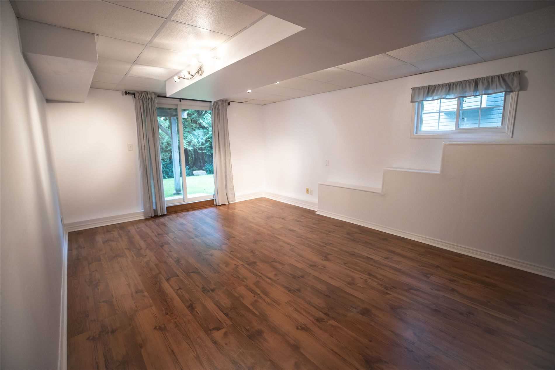 11 Royalton Lane, #11