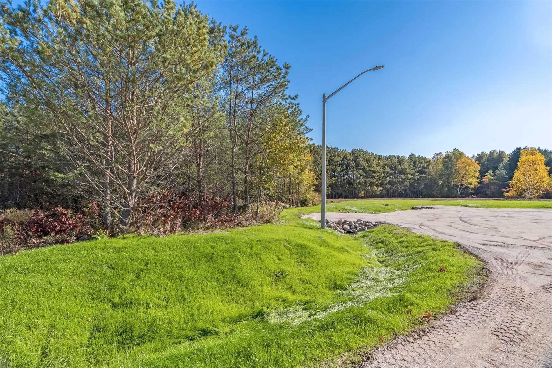 Listing S5792788 - Large Photo # 3