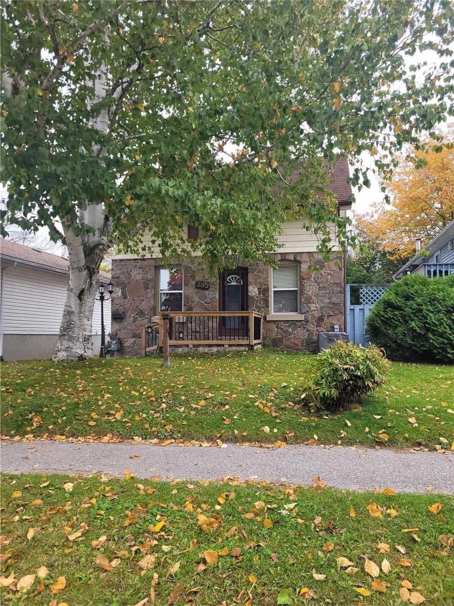 285 James St E