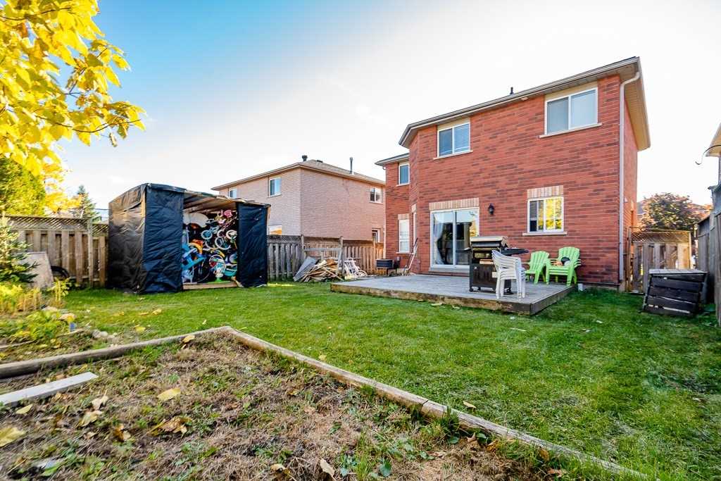 7 Crompton Drive