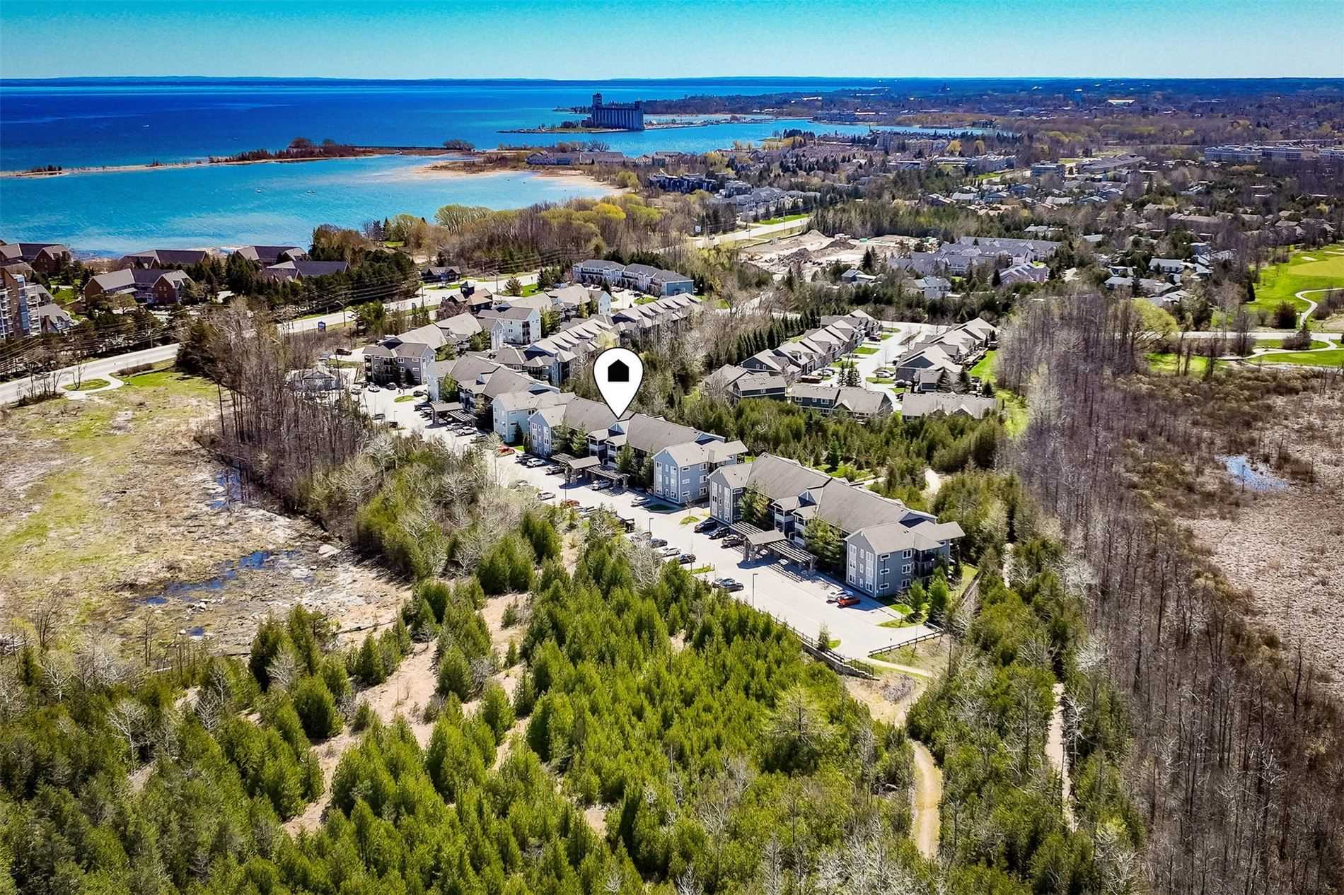 8 Brandy Lane Dr, #204