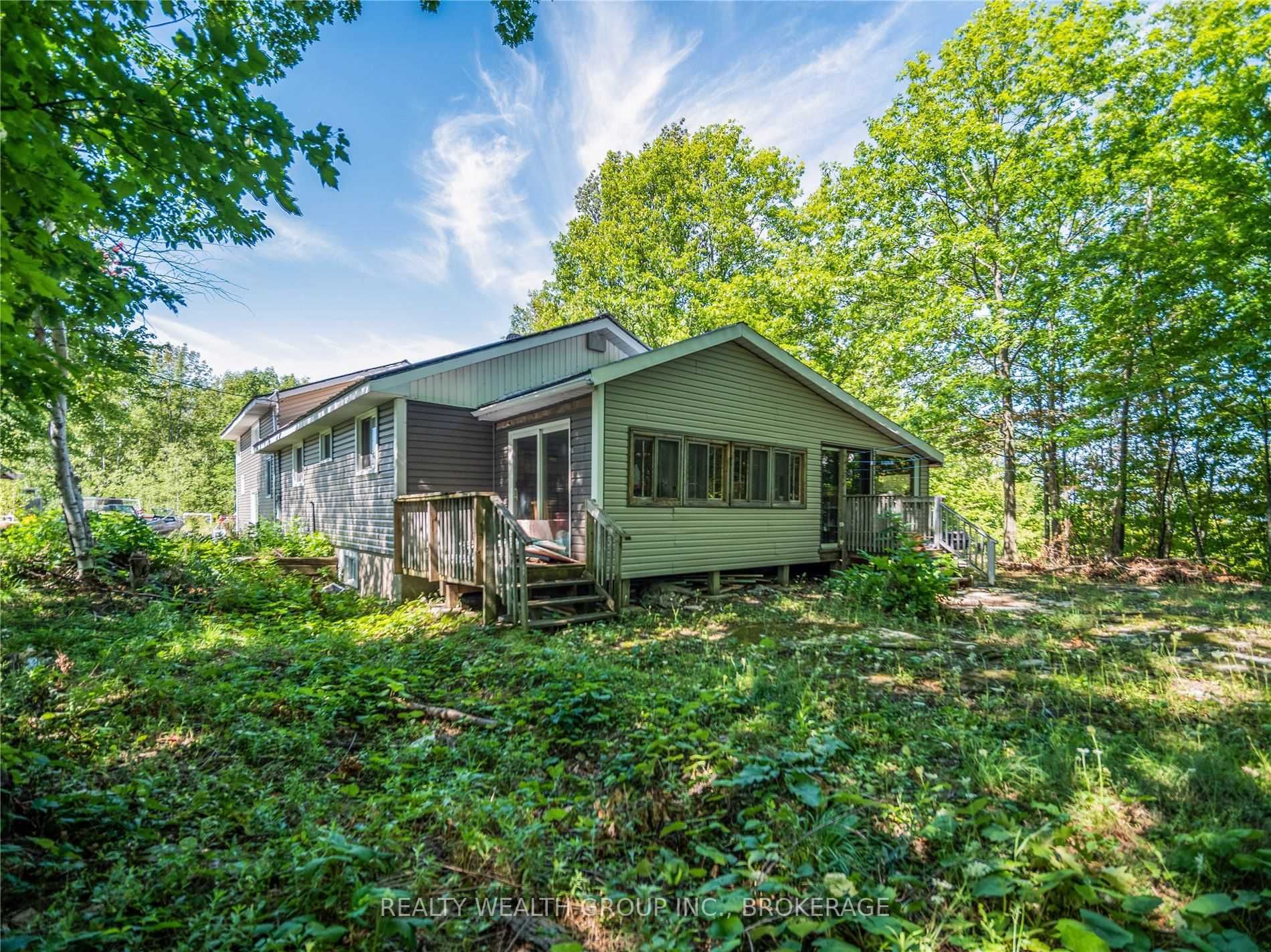 Listing S5821656 - Large Photo # 3
