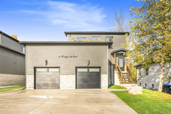 52 Marilyn Ave S, Wasaga Beach