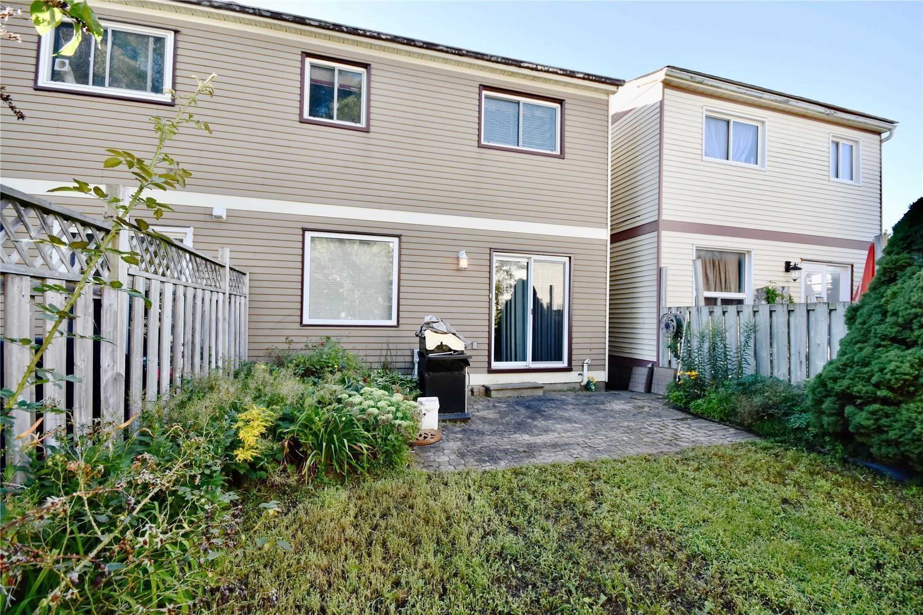 12 Robin Court