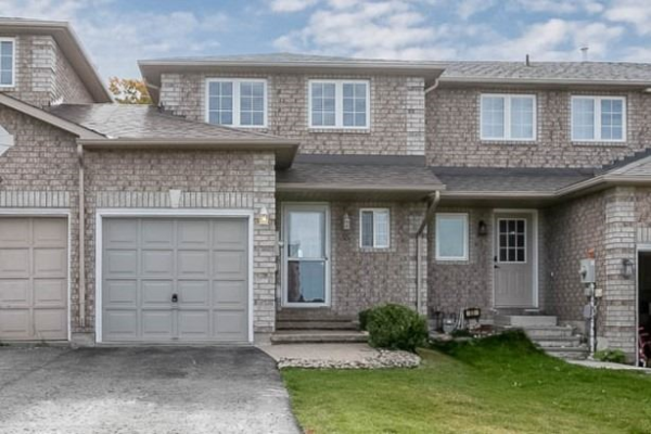 55 Courtney Cres, Barrie