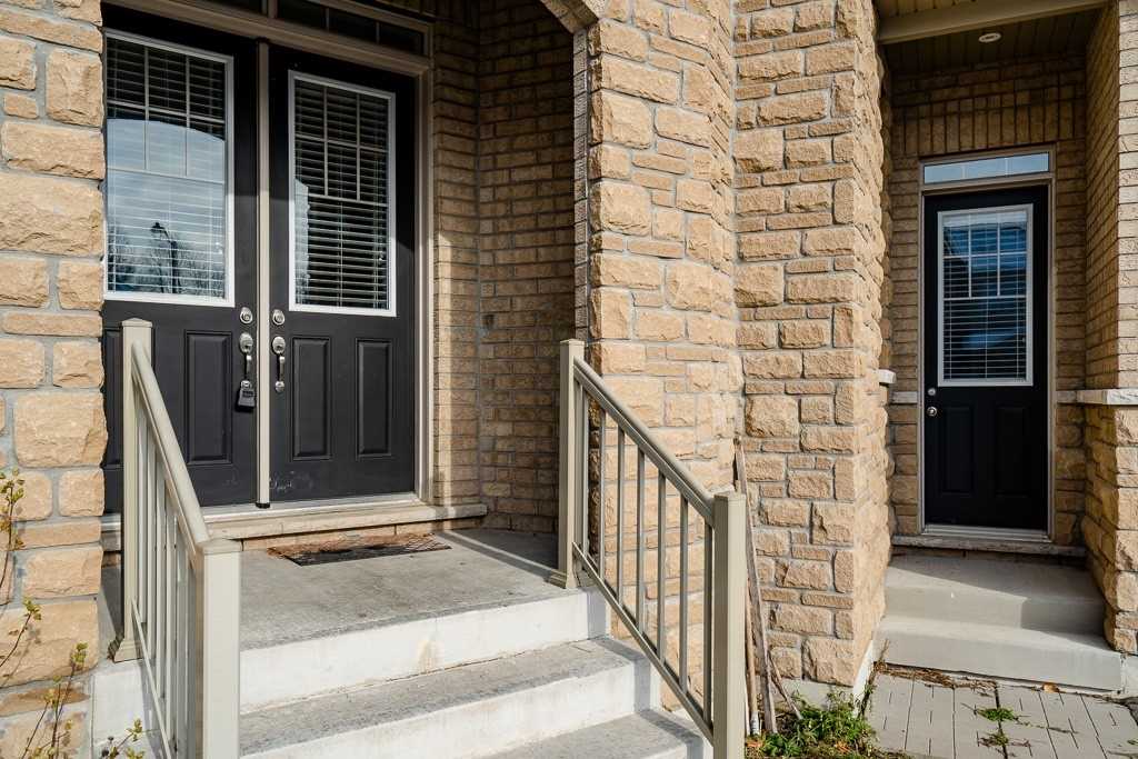 56 Redmond Cres