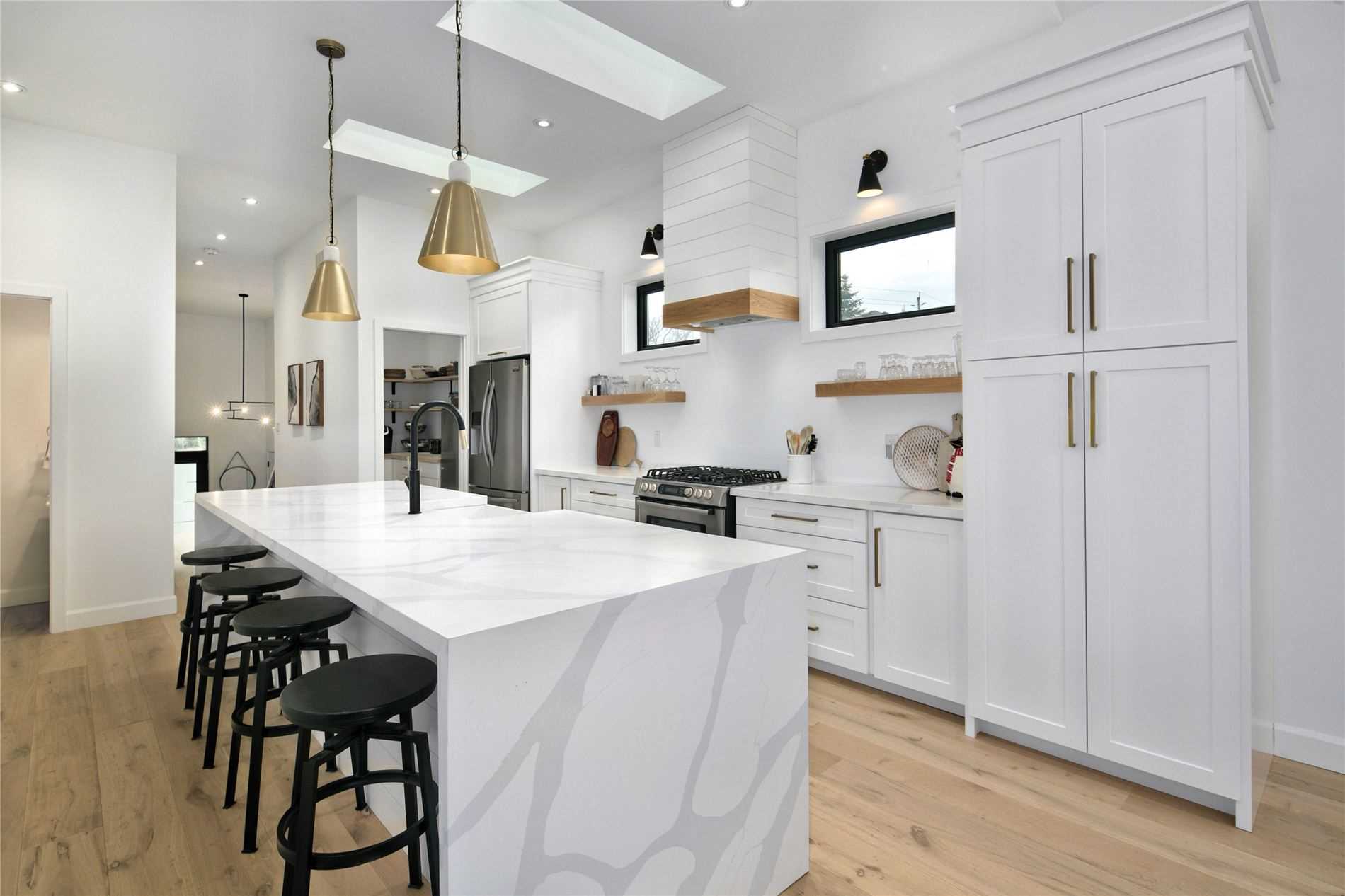 701 Sixth St