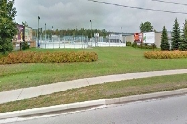 440 Dunlop St, Barrie