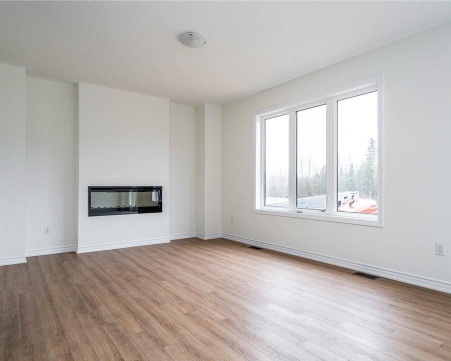 24 Simona Ave