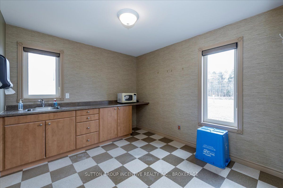 30 Spence Ave, #3